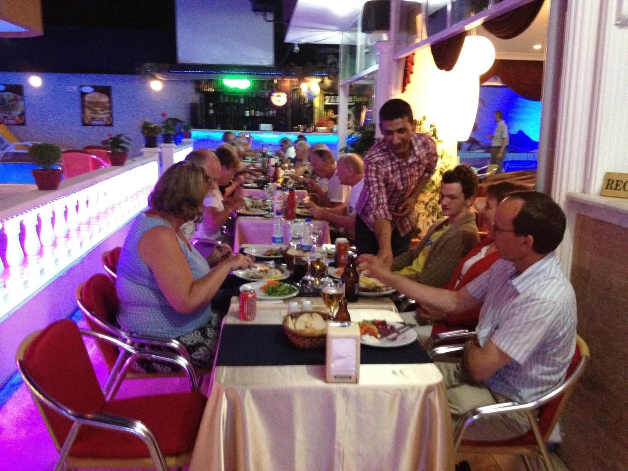 Twin Apart Hotel Alanya Luaran gambar